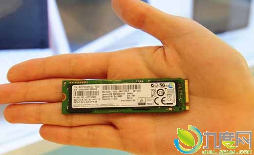 2150MB/s！三星发布史上最快SM951固态硬盘