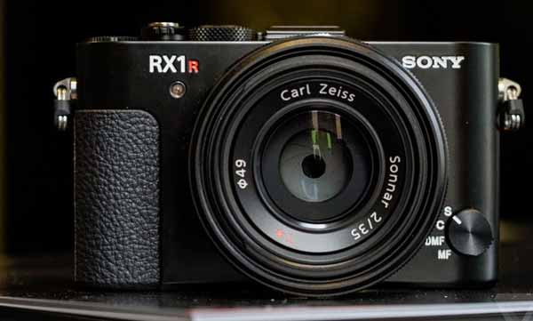 索尼发布全画幅黑卡相机RX1 RII！4240万像素（与A7RII系列相同）