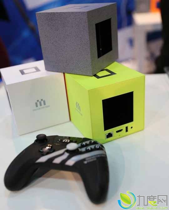腾讯首款miniStation微游戏机+手柄实拍体验安卓大作