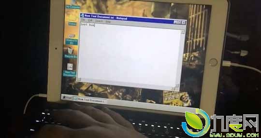 iPad Air 2运行Windows 98:还能玩暗黑破坏神II和辐射2两款游戏