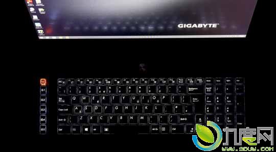 技嘉推出P37X游戏笔记本：配GTX 980M 8GB显存