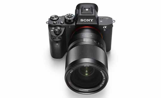 索尼发布新无反相机A7S II！五轴防抖+4K视频拍摄