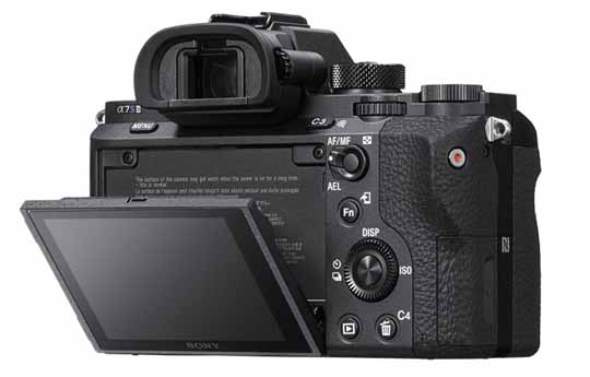 索尼发布新无反相机A7S II！五轴防抖+4K视频拍摄
