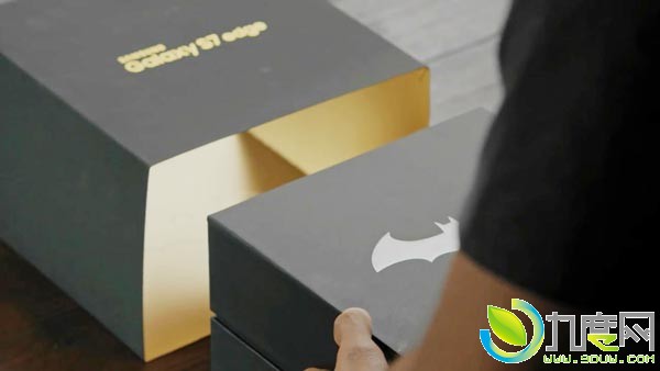 颜值帅到爆！三星S7 Edge蝙蝠版国内首发！限量2万台