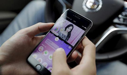 万名韩国美女主播来中国掘金：提高直播水平