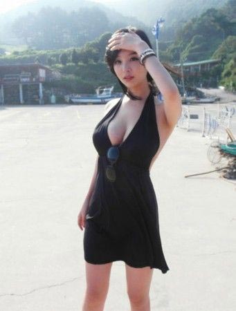 万名韩国美女主播来中国掘金：提高直播水平