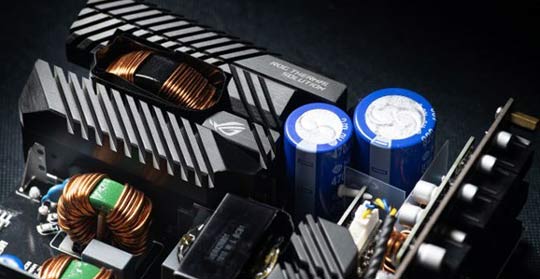 华硕ROG发布THOR 1200W电源：通过80PLUS Titanium白金认证