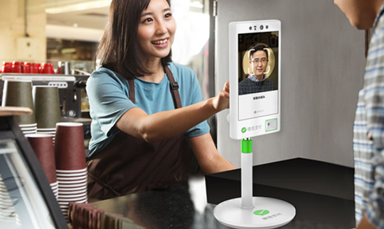 售价1999元！微信青蛙Pro正式发售：3D结构光摄像头 刷脸支付更快更安全