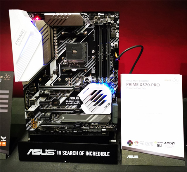 华硕X570主板家族登场：支持PCIe 4.0速度更快