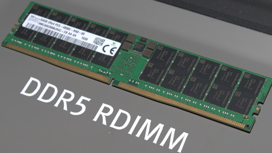 SK海力士发布全球第一款DDR5 4800MHz内存 功耗降低20％