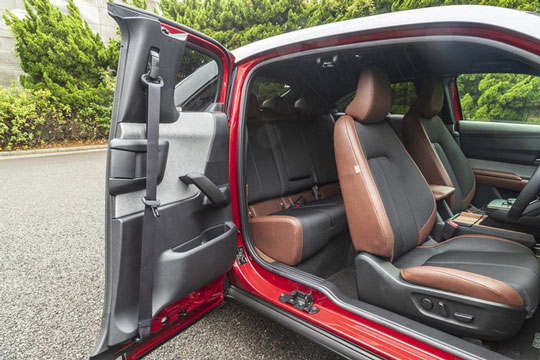 15.4万起！马自达全新紧凑型SUV MX-30正式发布:无B柱对开门