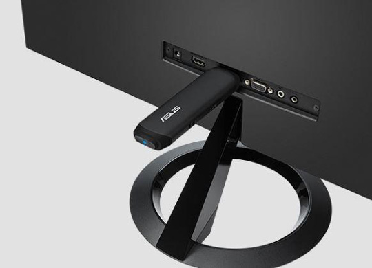 Win10电脑仅有U盘大小：还能玩XBOX游戏
