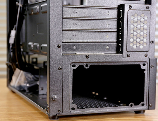 酷冷至尊MasterBox MB311L ARGB机箱图赏：支持120/140水冷散热器