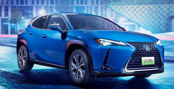 36.2万起!雷克萨斯首款电动车UX 300e上市：NEDC续航400KM 