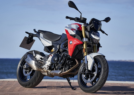 宝马全新F900系列豪华摩托车车型上市：10.59万起！