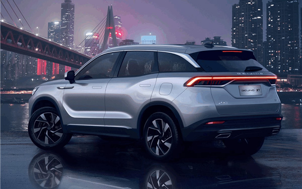 售价10.49万起！北汽全新中型SUV X7正式上市