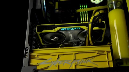 NVIDIA限量款《赛博朋克2077》主题机箱：壕华配置、机身炫酷