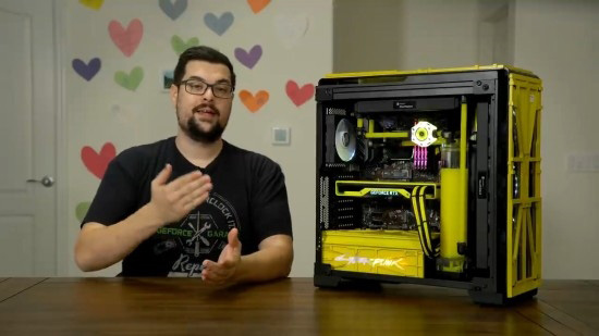 NVIDIA限量款《赛博朋克2077》主题机箱：壕华配置、机身炫酷