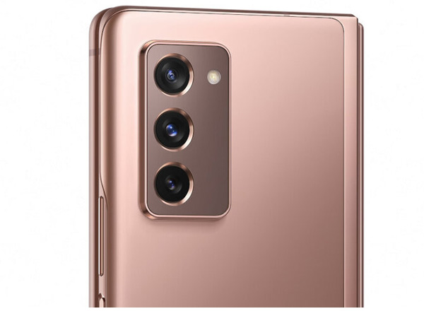 三星发布Galaxy Z Fold2折叠屏5G手机：120Hz、打孔屏