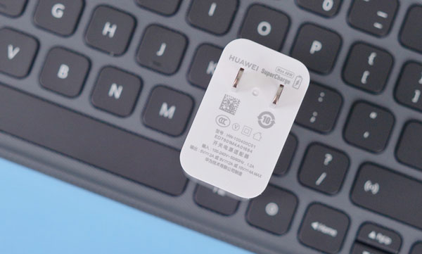华为首款鸿蒙平板MatePad Pro发布：可接听电话、收发短信