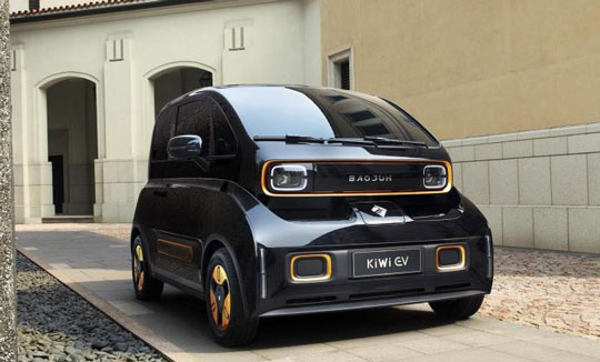 宏光MINI EV豪华版宝骏KiWi EV第三季度上市：前后独立悬架、续航305km