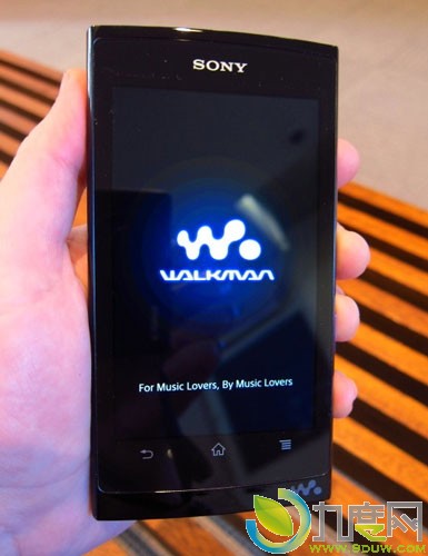 ᷢAndroidӰWalkman ZNW-Z1000