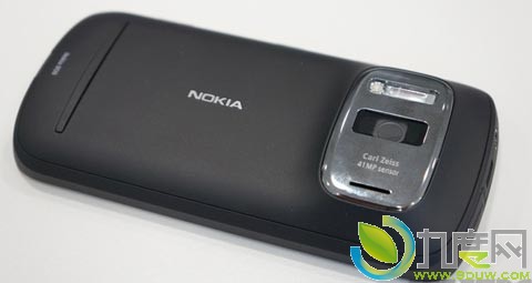 诺基亚发布BelleFP1系统4100万像素智能手机808 PureView 可拍摄1080p