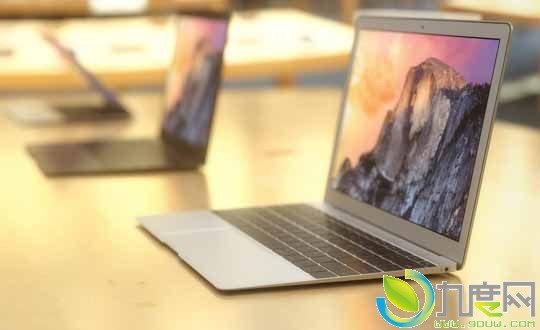 12MacBook Airʼ:20151