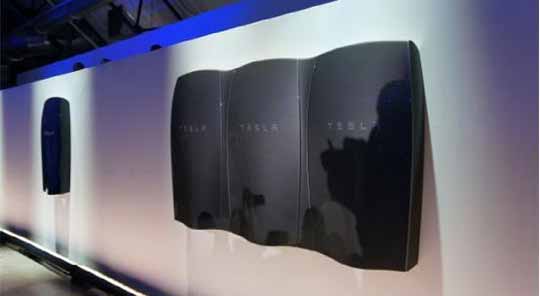特斯拉发布首款家用电池POWERWALL！18600元起