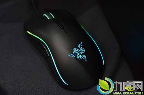 ЯRazerƳWindows 10ϷIdeaCentre Y900 RERazer EditionϷԼY27g REϷʾ