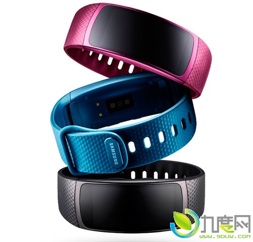 三星发布全新运动手环Gear Fit 2：新增GPS