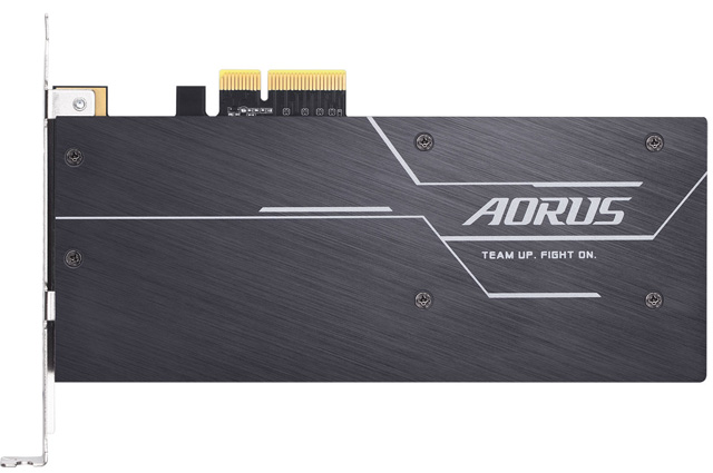 ȡ3.48GB/sηSSD̬ӲAorus PCIe SSDȺPS5012-E12