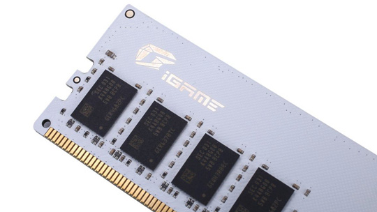 七彩虹发布全新iGame DDR4 3600/4266内存:采用三星B-die颗粒