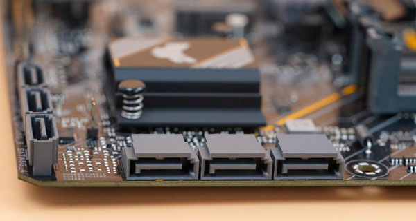 支持11代/10代酷睿！华硕TUF GAMING B560M-PLUS主板大量图赏